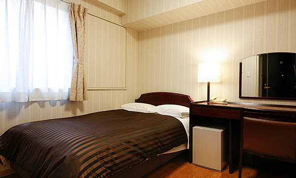 Semi-double Room